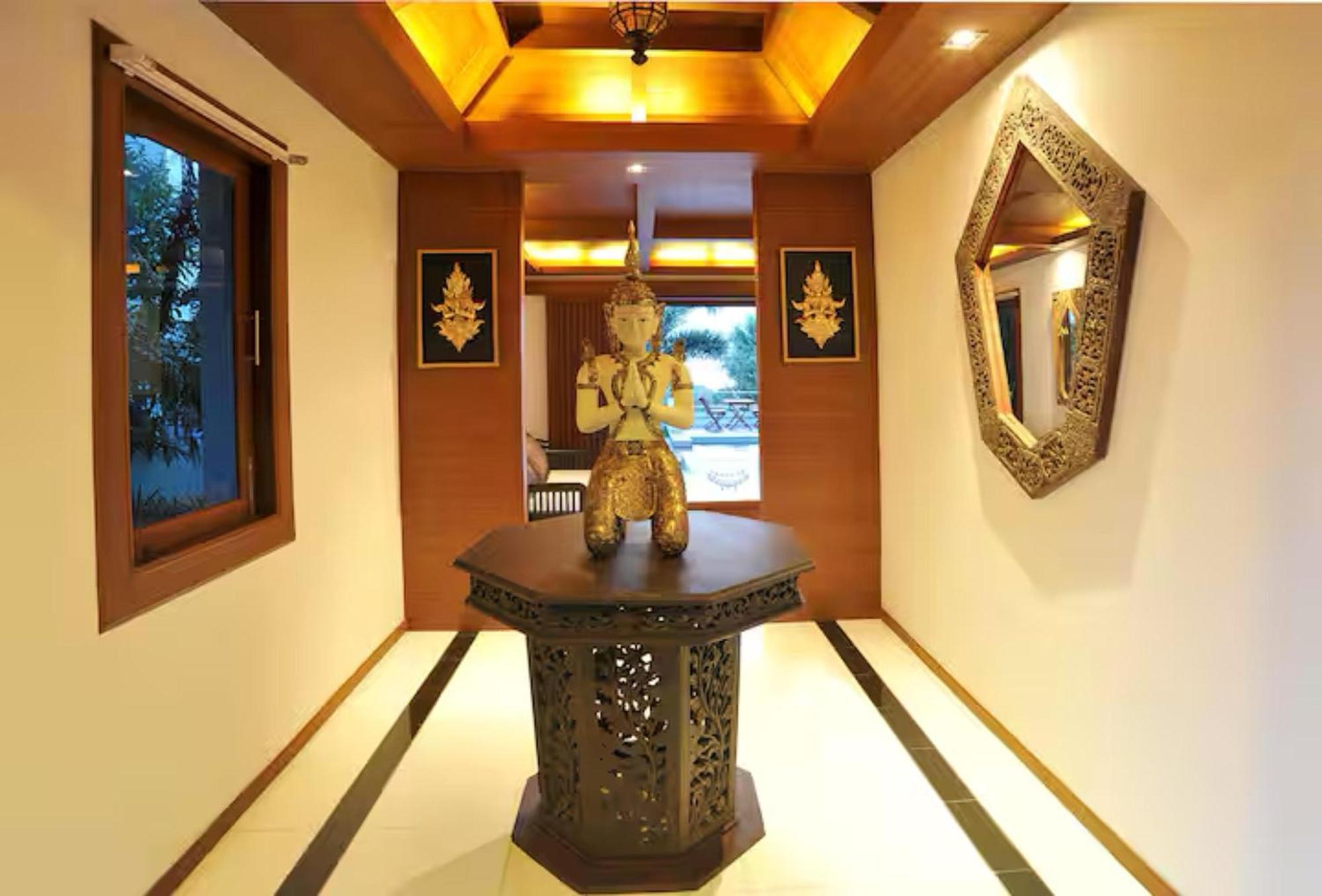 Villa Thai Heritage Villa Melitta Bangrak Bohput, Beach, Pool, Seaviews, 6-Suite, Full Villa, Luxury, Aaa Location Koh Samui Bang Rak Beach (Koh Samui)